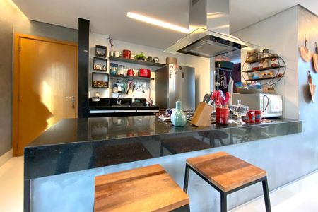 Apartamento à venda com 70m², 2 quartos e 2 vagas Apartamento à venda com 70m², 2 quartos e 2 vagasCozinha