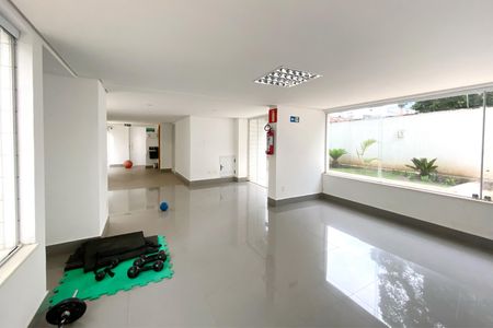 Apartamento à venda com 70m², 2 quartos e 2 vagas Apartamento à venda com 70m², 2 quartos e 2 vagasÁrea comum - Sala Multiuso