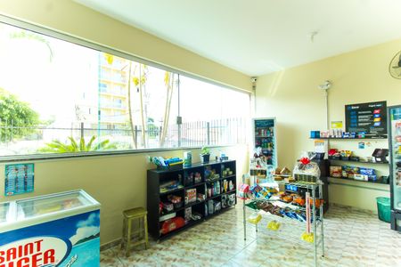 Apartamento à venda com 53m², 2 quartos e 1 vagaMercadinho