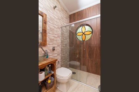 Casa à venda com 308m², 3 quartos e 2 vagasBanheiro 2