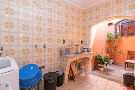 Casa à venda com 308m², 3 quartos e 2 vagasÁrea de Serviço