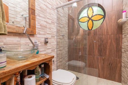 Casa à venda com 308m², 3 quartos e 2 vagasBanheiro 2