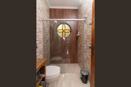 Casa à venda com 308m², 3 quartos e 2 vagasBanheiro 2