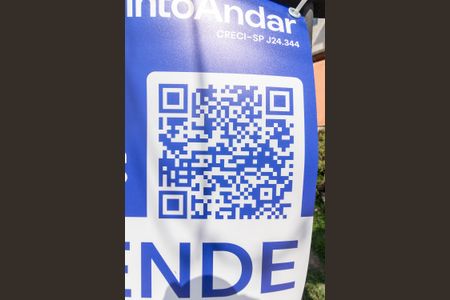 Casa à venda com 308m², 3 quartos e 2 vagasPlaquinha ZNHJ-607