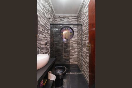 Casa à venda com 308m², 3 quartos e 2 vagasBanheiro 3