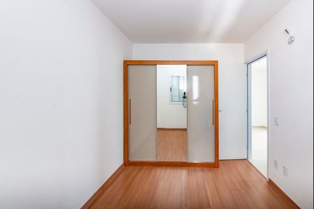 Apartamento para alugar com 58m², 2 quartos e 2 vagas Apartamento para alugar com 58m², 2 quartos e 2 vagasQuarto