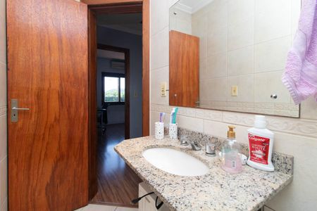 Casa de condomínio para alugar com 190m², 3 quartos e 2 vagasBanheiro Social