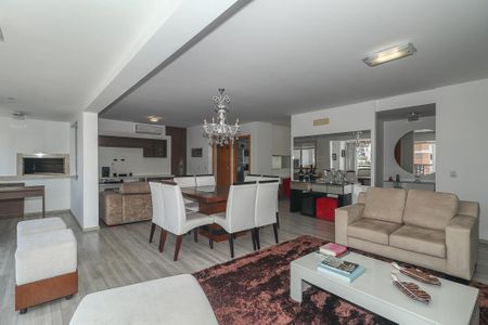 Apartamento para alugar com 169m², 3 quartos e 2 vagasSala