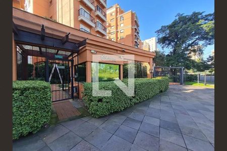 Apartamento para alugar com 169m², 3 quartos e 2 vagasFachada