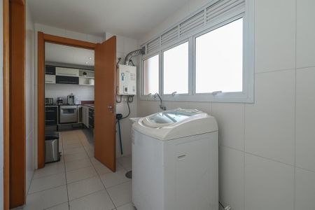 Apartamento para alugar com 169m², 3 quartos e 2 vagasÁrea de Serviço