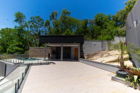 Casa à venda com 292m², 5 quartos e 10 vagasÁrea externa