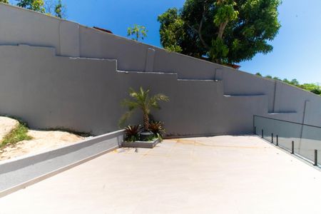 Casa à venda com 292m², 5 quartos e 10 vagasÁrea externa