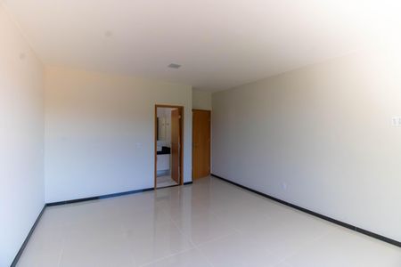 Casa à venda com 292m², 5 quartos e 10 vagasSuíte 2