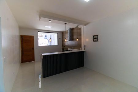 Casa à venda com 292m², 5 quartos e 10 vagasCozinha