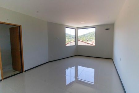 Casa à venda com 292m², 5 quartos e 10 vagasSuíte 1