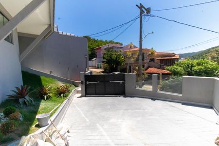 Casa à venda com 292m², 5 quartos e 10 vagasÁrea externa