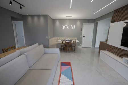 Apartamento à venda com 83m², 2 quartos e 2 vagasSala