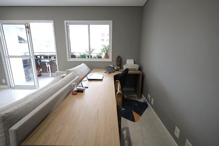 Apartamento à venda com 83m², 2 quartos e 2 vagasSala