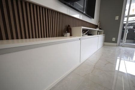 Apartamento à venda com 83m², 2 quartos e 2 vagasSala