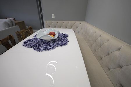 Apartamento à venda com 83m², 2 quartos e 2 vagasSala