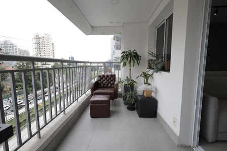 Apartamento à venda com 83m², 2 quartos e 2 vagasSacada