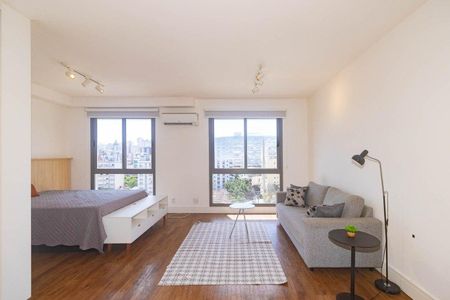 Studio para alugar com 45m², 1 quarto e 1 vaga Studio para alugar com 45m², 1 quarto e 1 vagaStudio