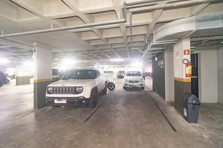 Studio para alugar com 45m², 1 quarto e 1 vaga Studio para alugar com 45m², 1 quarto e 1 vagaGaragem