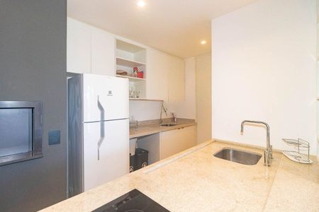 Studio de kitnet/studio para alugar com 1 quarto, 45m² em Centro Histórico, Porto Alegre