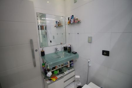 Apartamento à venda com 150m², 3 quartos e 4 vagasBanheiro