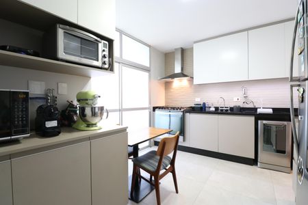 Apartamento à venda com 89m², 3 quartos e 2 vagasCozinha