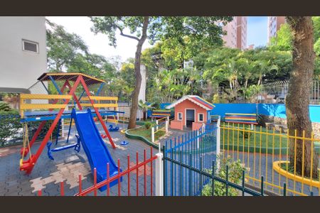 Apartamento à venda com 89m², 3 quartos e 2 vagasÁrea comum - Playground