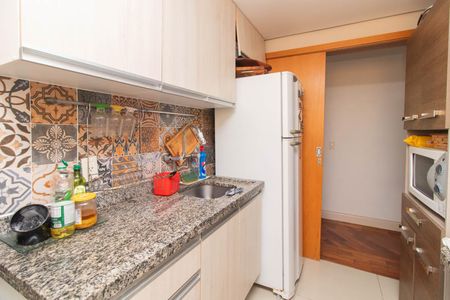 Apartamento à venda com 64m², 2 quartos e 1 vagaCozinha