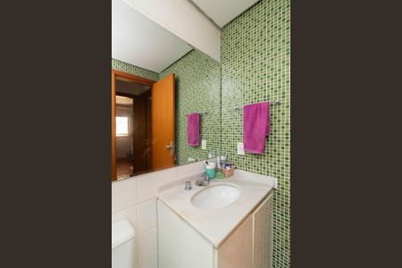Apartamento à venda com 64m², 2 quartos e 1 vagaBanheiro