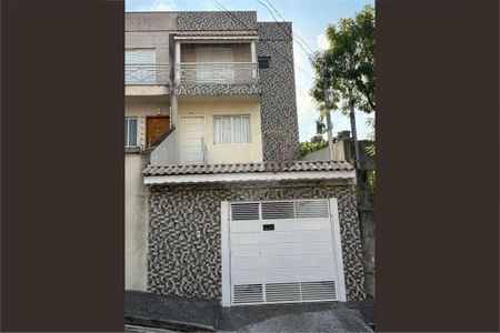 Casa à venda com 148m², 4 quartos e 4 vagas