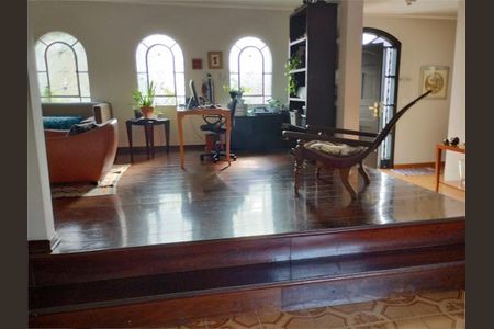 Casa de Condomínio à venda com 3 quartos, 209m² em Jardim Londrina, São Paulo