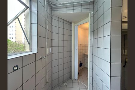 Apartamento para alugar com 58m², 2 quartos e 1 vagaÁrea de Serviço