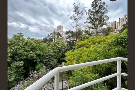 Apartamento para alugar com 58m², 2 quartos e 1 vagaVaranda do Quarto 1