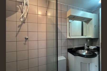 Apartamento para alugar com 58m², 2 quartos e 1 vagaBanheiro Social