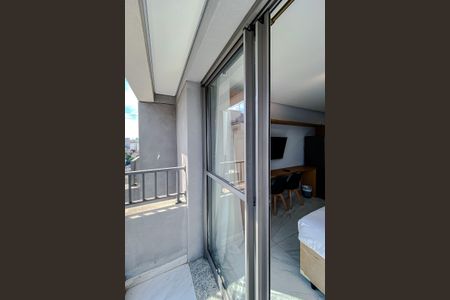 Varanda de kitnet/studio para alugar com 1 quarto, 24m² em Vila Mariana, São Paulo