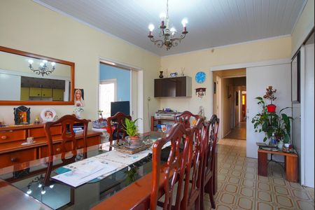 Casa à venda com 230m², 4 quartos e 4 vagasSala de Jantar