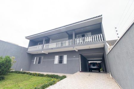 Casa para alugar com 200m², 5 quartos e 8 vagasFachada