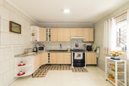 Casa para alugar com 200m², 5 quartos e 8 vagasCozinha