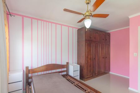 Casa à venda com 99m², 3 quartos e 2 vagasQuarto 2