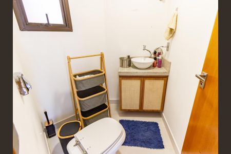 Apartamento à venda com 126m², 2 quartos e 2 vagasLavabo