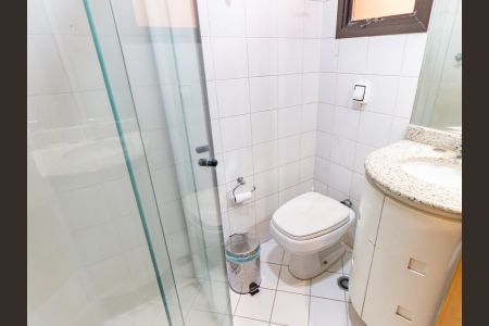 Apartamento à venda com 126m², 2 quartos e 2 vagasBanheiro da Suíte 2