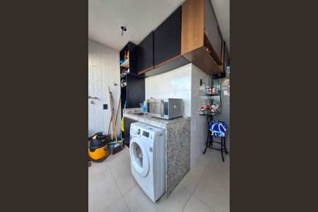 Apartamento à venda com 85m², 2 quartos e 1 vagaÁrea de Serviço