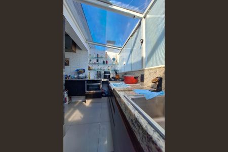 Apartamento à venda com 85m², 2 quartos e 1 vagaCozinha