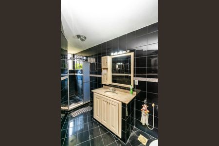 Apartamento para alugar com 195m², 3 quartos e 1 vaga Apartamento para alugar com 195m², 3 quartos e 1 vagaBanheiro