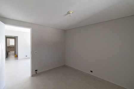 Casa para alugar com 100m², 2 quartos e 1 vagaQuarto 1