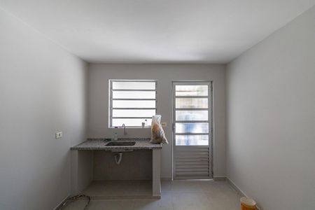 Casa para alugar com 100m², 2 quartos e 1 vagaCozinha